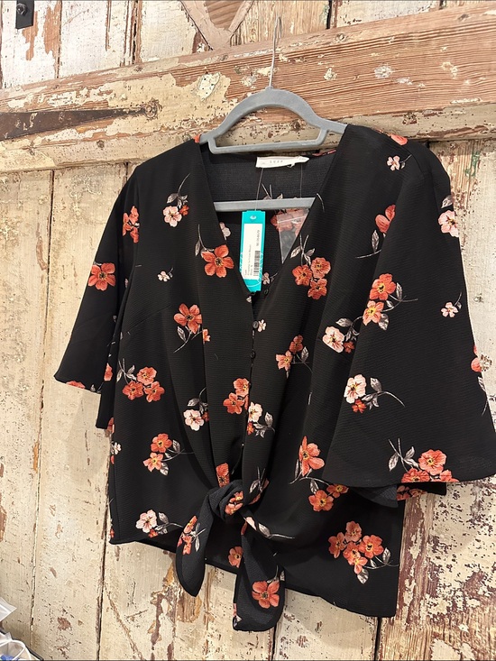 Lush Tops - Lush Black Floral Tie-Front Blouse with Coral Blooms
